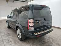 Pogled od pozadi levo