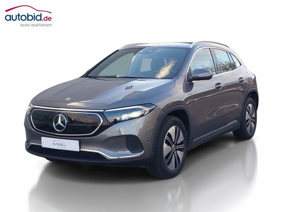 Pogled od napred levo