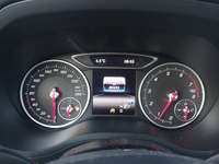 Pogled na kombinovani instrument