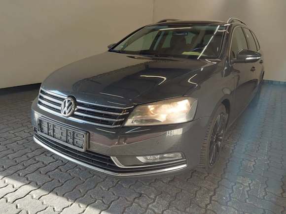 Pogled od napred levo