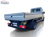 Vaizdas iš galo dešinės