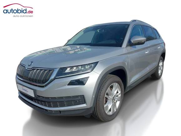 Vaizdas iš priekio kairės