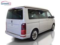 Vaizdas iš galo dešinės