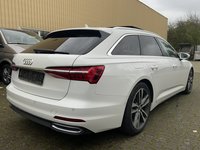 Pogled od pozadi desno