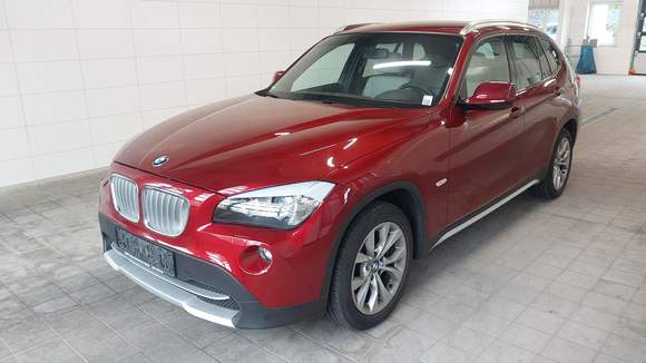 Vaizdas iš priekio kairės