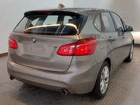 Vaizdas iš galo dešinės