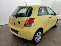 Vue de l’arrière droit