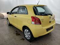 Vue de l’arrière gauche