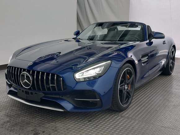 Vaizdas iš priekio kairės