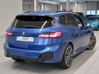 Aanzicht achter rechts