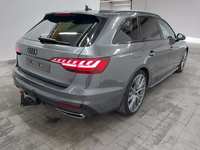 Skats no labās puses aizmugurē