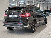 Aanzicht achter rechts