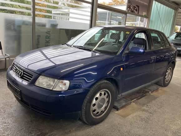 Vaizdas iš priekio kairės