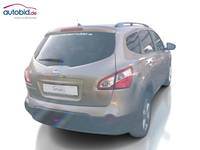 Изглед отзад отдясно