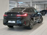 Aanzicht achter rechts