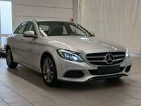 Vaizdas iš priekio dešinės