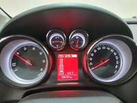 Pogled na kombinovani instrument