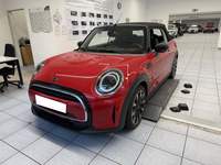 Vaizdas iš priekio kairės