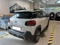 Vaizdas iš galo dešinės