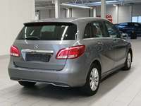 Vaizdas iš galo dešinės