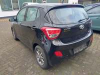 Vaizdas iš galo kairės