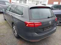 Widok z tyłu po stronie lewej