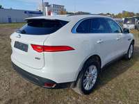 Vue de l’arrière droit