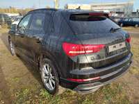 Vue de l’arrière gauche