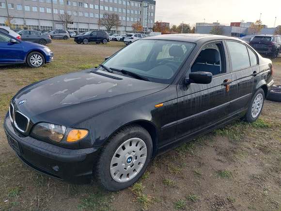 Vue de l’avant gauche