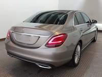 Vaizdas iš galo dešinės