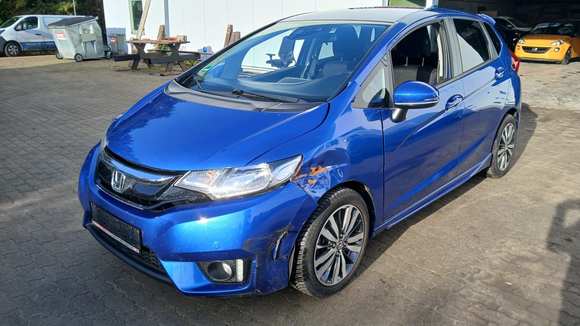 Vue de l’avant gauche