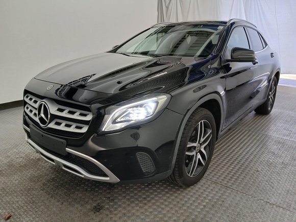 Vaizdas iš priekio kairės