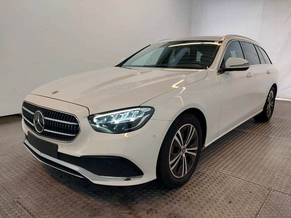 Vue de l’avant gauche