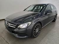 Vaizdas iš priekio kairės