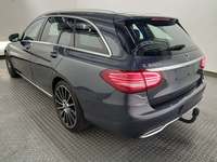 Vaizdas iš galo kairės