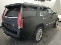 Vaizdas iš galo dešinės