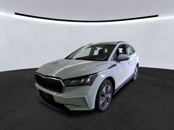 Vaizdas iš priekio kairės