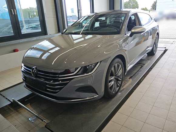 Vaizdas iš priekio kairės