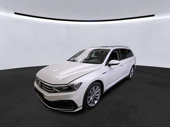 Vaizdas iš priekio kairės