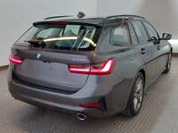 Vue de l’arrière droit