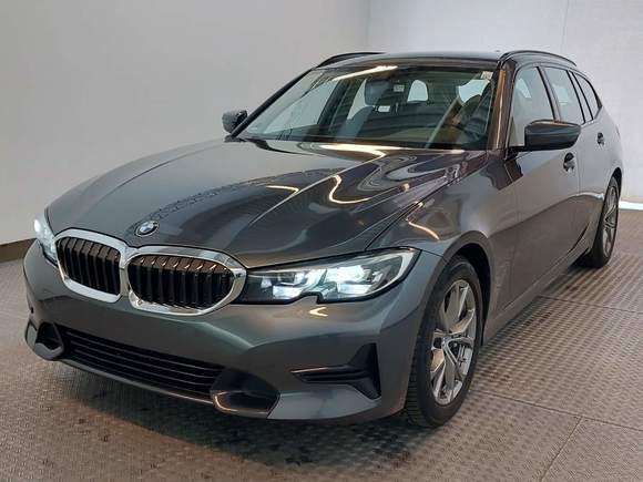 Vue de l’avant gauche