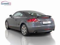 Vaizdas iš galo kairės