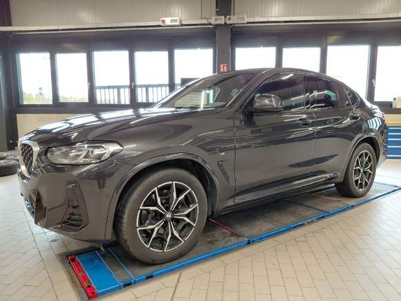 Vista anteriore sinistra