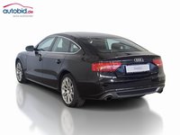 Vaizdas iš galo kairės