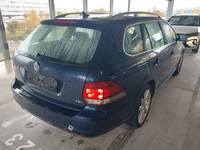 Vaizdas iš galo dešinės