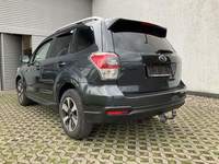 Aanzicht achter links