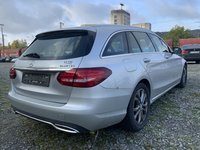 Aanzicht achter rechts