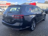 Aanzicht achter rechts