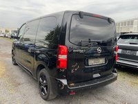 Aanzicht achter links