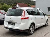 Aanzicht achter rechts